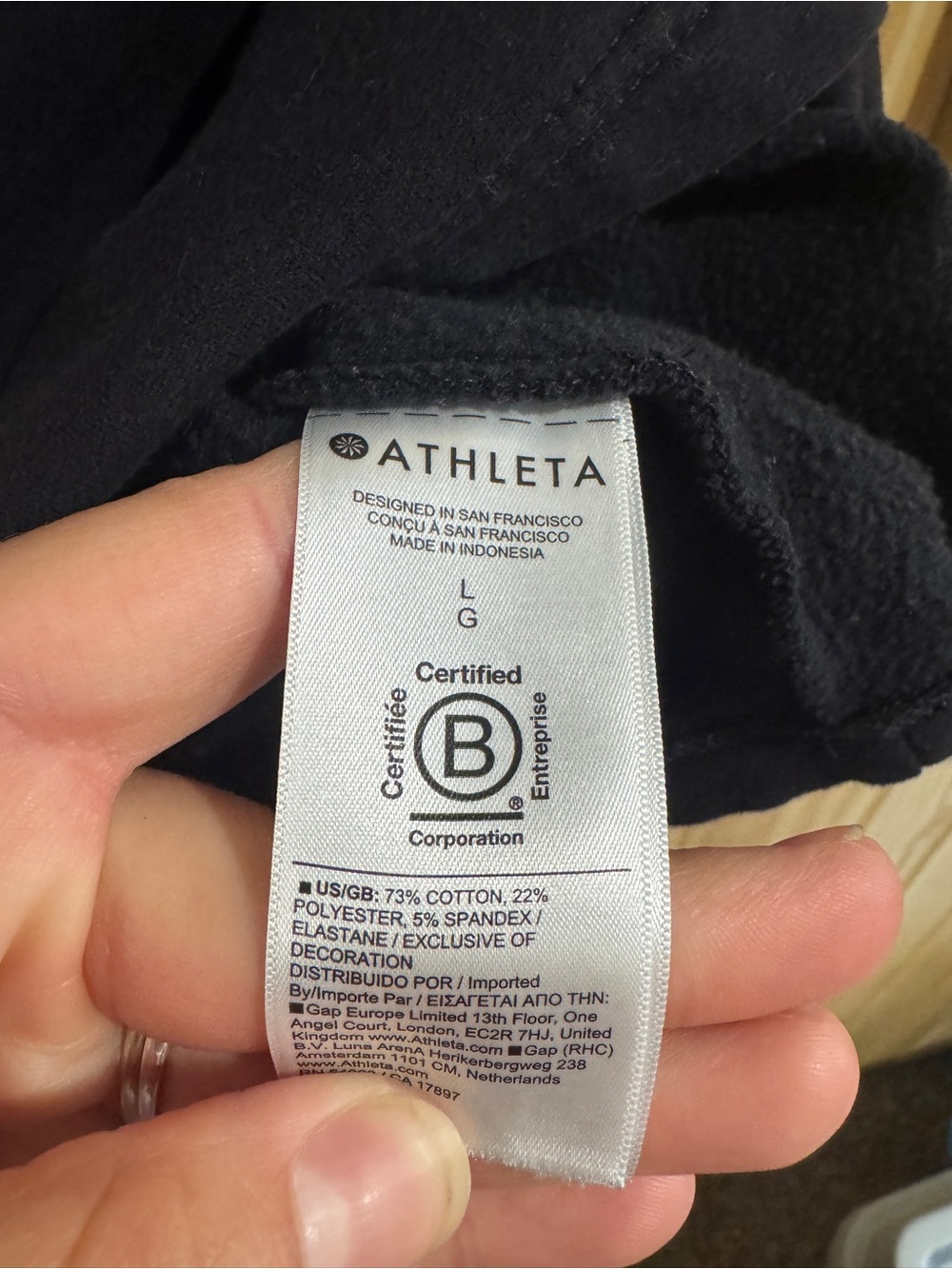 Women’s Athleta Slouch Crop Sweatshirt - Picture 3 of 5